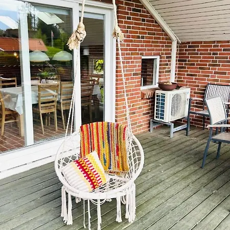 Luxury With Hot Tub & Wifi