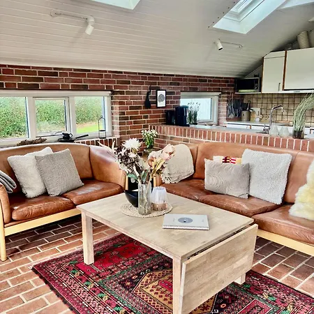 Holiday home Luxury With Hot Tub & Wifi *